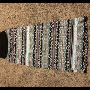 APT 9 BLUE/BLACK/WHITE MAXI SKIRT